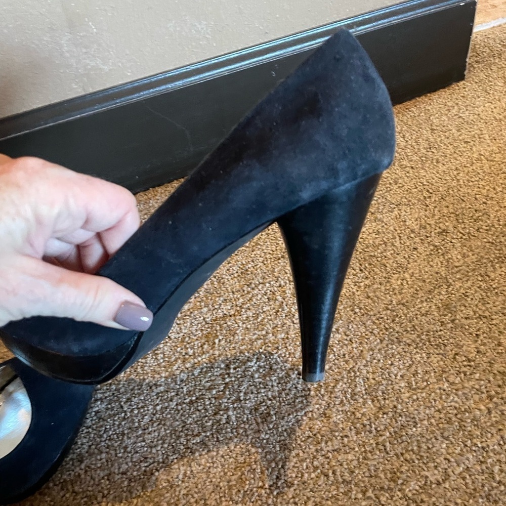 Style & Company black peep toe heels - Picture 8 of 8